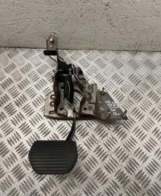 Peugeot 5008 Brake pedal 84PKXY 0348265