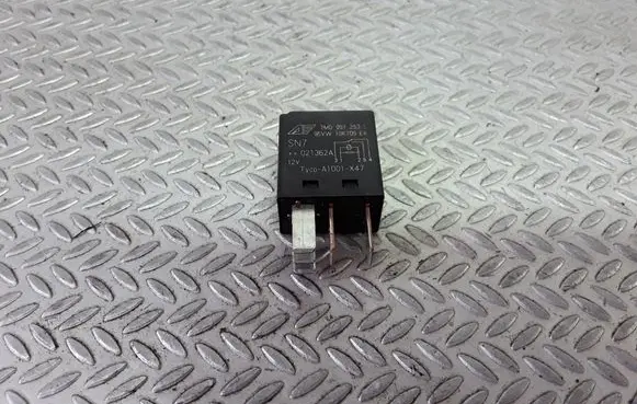 Volkswagen Sharan Other relay 7M0951253C 95VW10K705EA