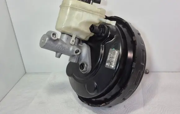 Audi Q7 4L Brake booster 7L8612101 03786932014