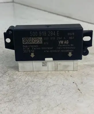 Volkswagen Golf Sportsvan Parking PDC control unit/module 5Q0919294E 5Q0919294A