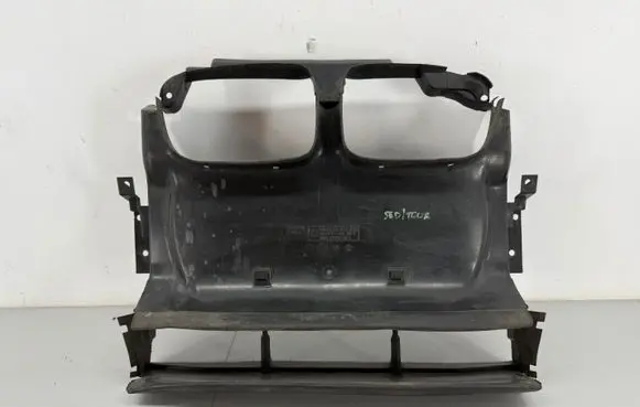 BMW 3 E46 Radiator support slam panel 51718202831 8202831
