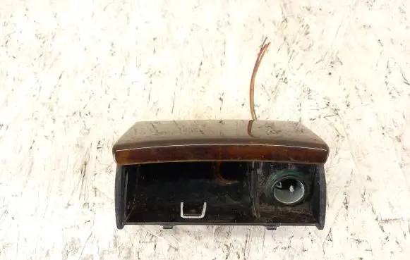 Volkswagen PASSAT B5 Car ashtray 3B0857961