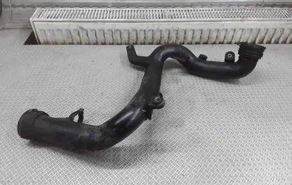 Volkswagen Golf Plus Intercooler hose/pipe 1K0145762