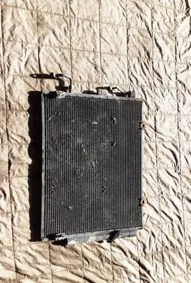 Mitsubishi Pajero A/C cooling radiator (condenser)