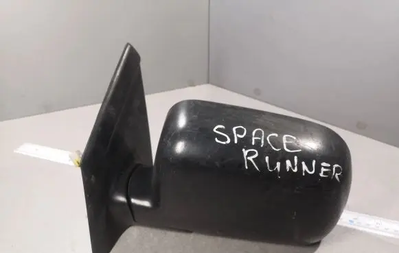 Mitsubishi Space Runner Front door electric wing mirror E201821 E202821