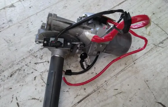 Toyota Avensis T270 Electric power steering pump 