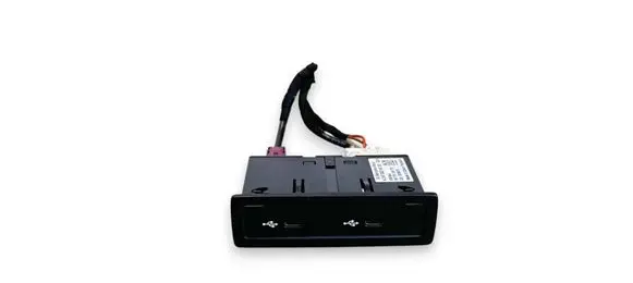 Mercedes-Benz A W177 USB socket connector A2478204002 54264