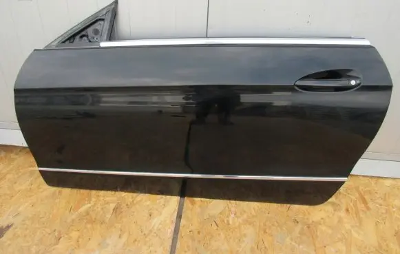 Mercedes-Benz E C207 W207 Door (2 Door Coupe) A2077220110