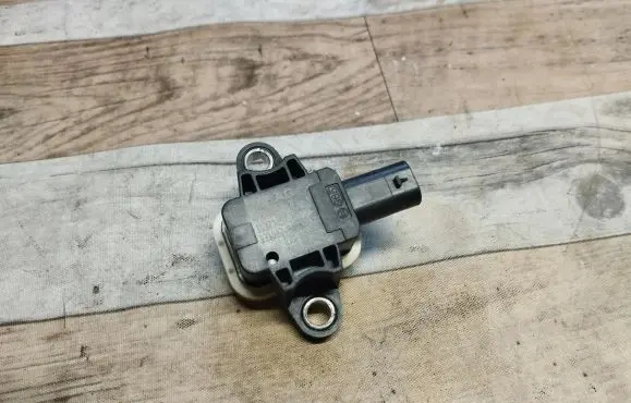 Audi A6 S6 C7 4G Airbag deployment crash/impact sensor 4H0955557