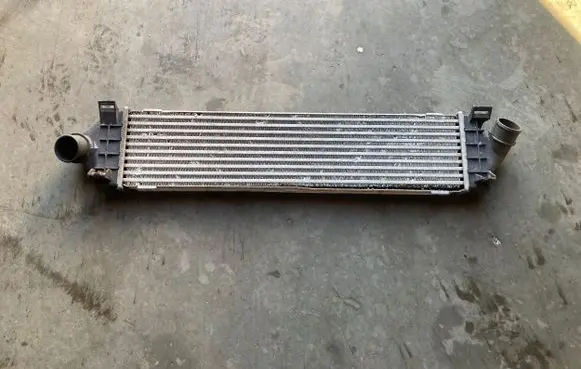 Ford Kuga I Intercooler radiator 6G919L440AE M160628