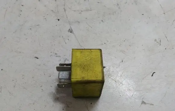 Renault Espace III Other relay 7700844253