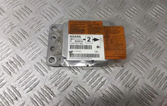 Nissan Primera Airbag control unit/module 98820-AV21A
