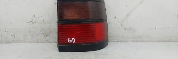 Volkswagen PASSAT B3 Rear/tail lights 33945112