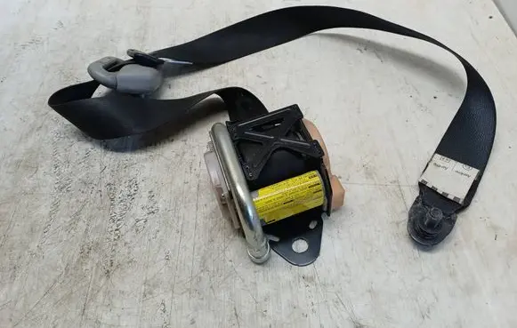 Mitsubishi Outlander Front seatbelt TKAB2EN260 0726072006 0226077200