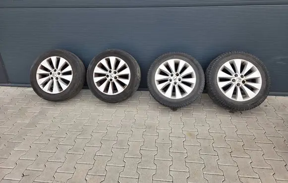 Opel Antara R18 alloy rim 