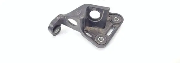 Volkswagen PASSAT B6 Gear shift cable bracket 1K0711789J