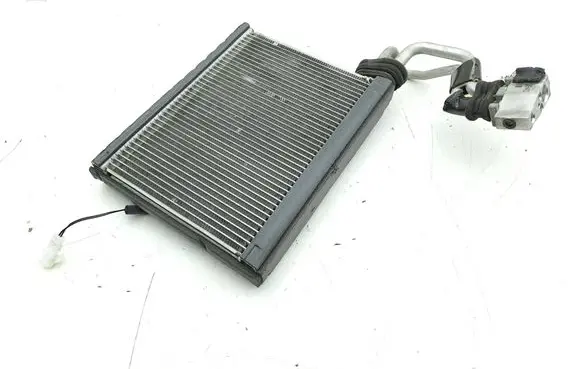 Air conditioning (A/C) radiator (interior)