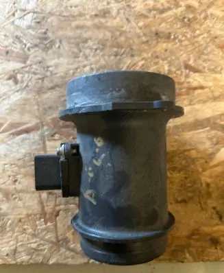 Audi A6 S6 C6 4F Mass air flow meter PBTGF40