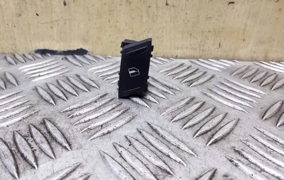 Skoda Octavia Mk2 (1Z) Electric window control switch 1Z0959855