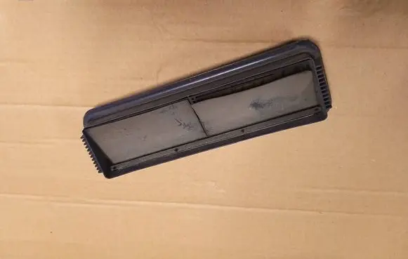 Skoda Citigo Quarter panel pressure vent 6X0819465D