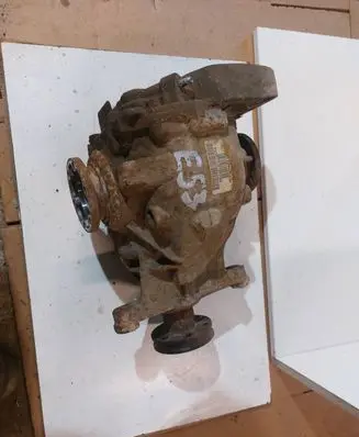 BMW X5 E53 Rear differential 7510653 F2445N364