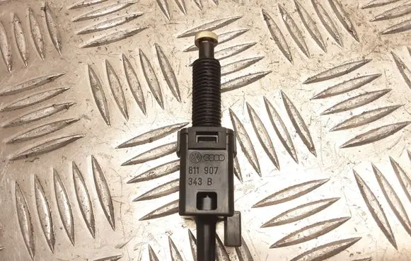 Clutch pedal sensor