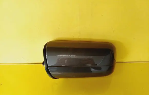 Front door electric wing mirror