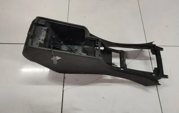 Peugeot 407 Center console 9646882880