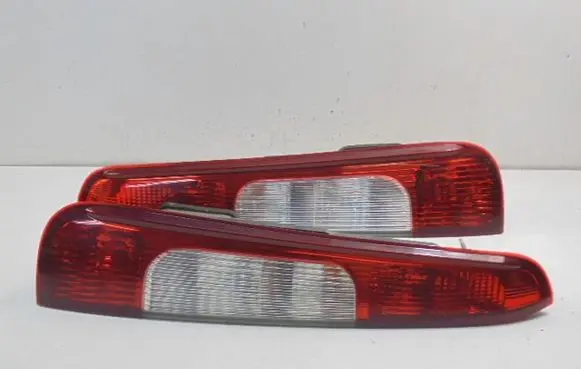 Ford Focus C-MAX Rear/tail lights 3M5113A603AA