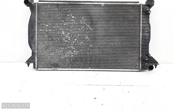 Audi A4 S4 B6 8E 8H Coolant radiator