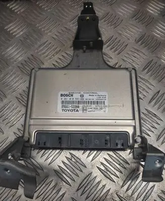 Toyota Yaris Engine control unit/module 0281010563 8966152200