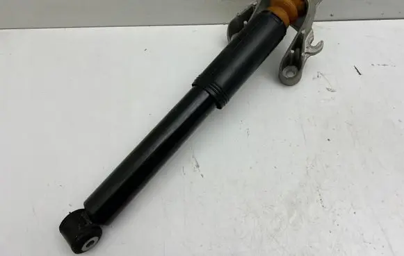 Volvo XC60 Rear shock absorber/damper 32315853