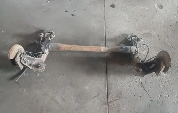 Opel Astra H Rear subframe 