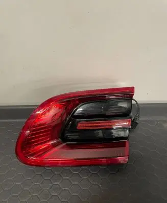 Porsche Macan (95B) Tailgate rear/tail lights 01150004