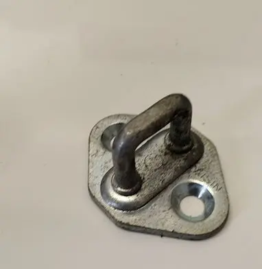 Toyota Corolla Verso E121 Front door lock loop/hook striker 