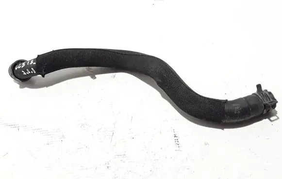 Mercedes-Benz CLS C218 X218 Air intake hose/pipe A2125015782