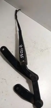 Mercedes-Benz C W204 Front wiper blade arm A2048201544 2048201544