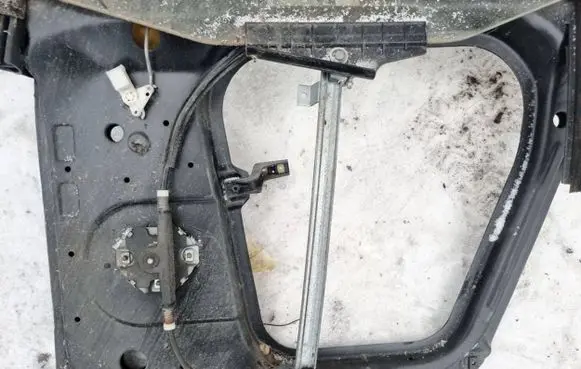 Sliding door window regulator with motor