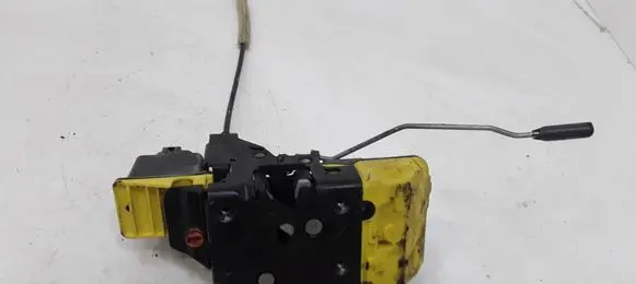 Volvo V70 Front door lock