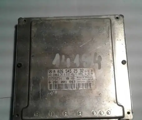 Mercedes-Benz E W210 Engine control unit/module A0265452532