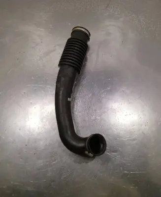 Volvo C30 Air intake hose/pipe 4M519A673BB 3M519A673JF
