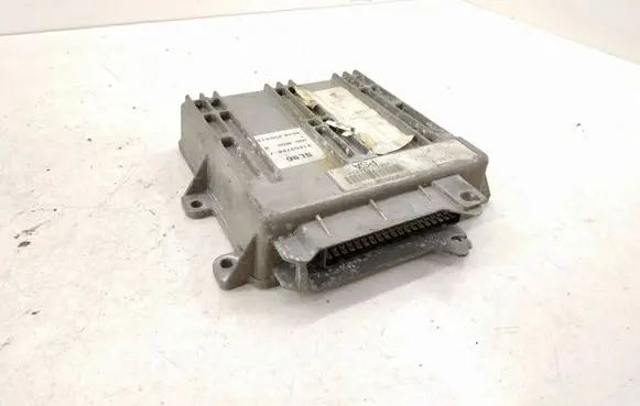 Peugeot 406 Engine control unit/module 9042250413 21653728