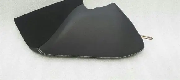 Mercedes-Benz E C207 W207 Seat trim A2079202730