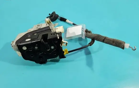 Audi A8 S8 D4 4H Front door lock 8J1837015C IMPRK1409271