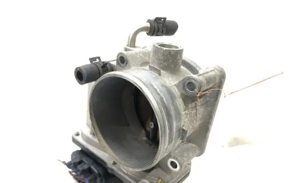 Lexus GS 300 350 430 450H Engine shut-off valve 22303031020