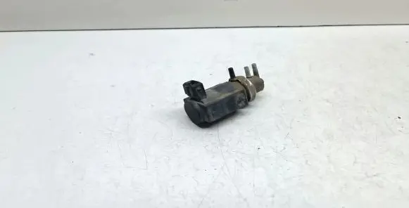 Nissan Pathfinder R51 Turbo solenoid valve 14956EB300