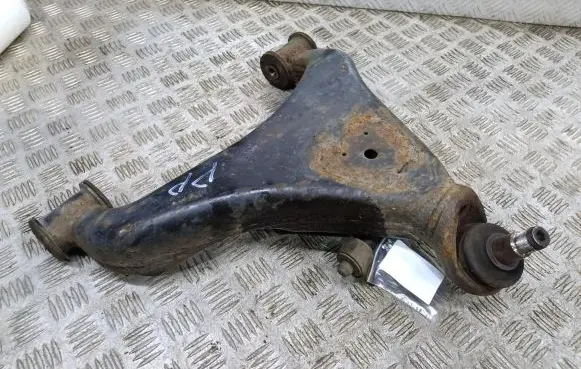 Mercedes-Benz Sprinter W901 W902 W903 W904 Front control arm