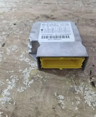 Audi A6 S6 C6 4F Airbag control unit/module 4F0959655B 4F0910655E 0037LG0A44SZ