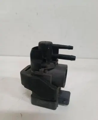 Renault Laguna III Turbo solenoid valve 149566215R 8684456 14414