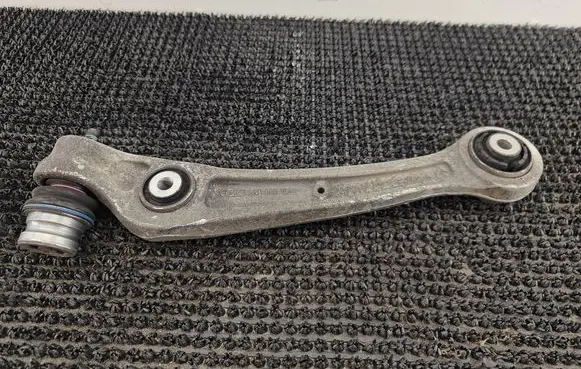 Audi A5 Sportback 8TA Front lower control arm/wishbone 8K0407156B